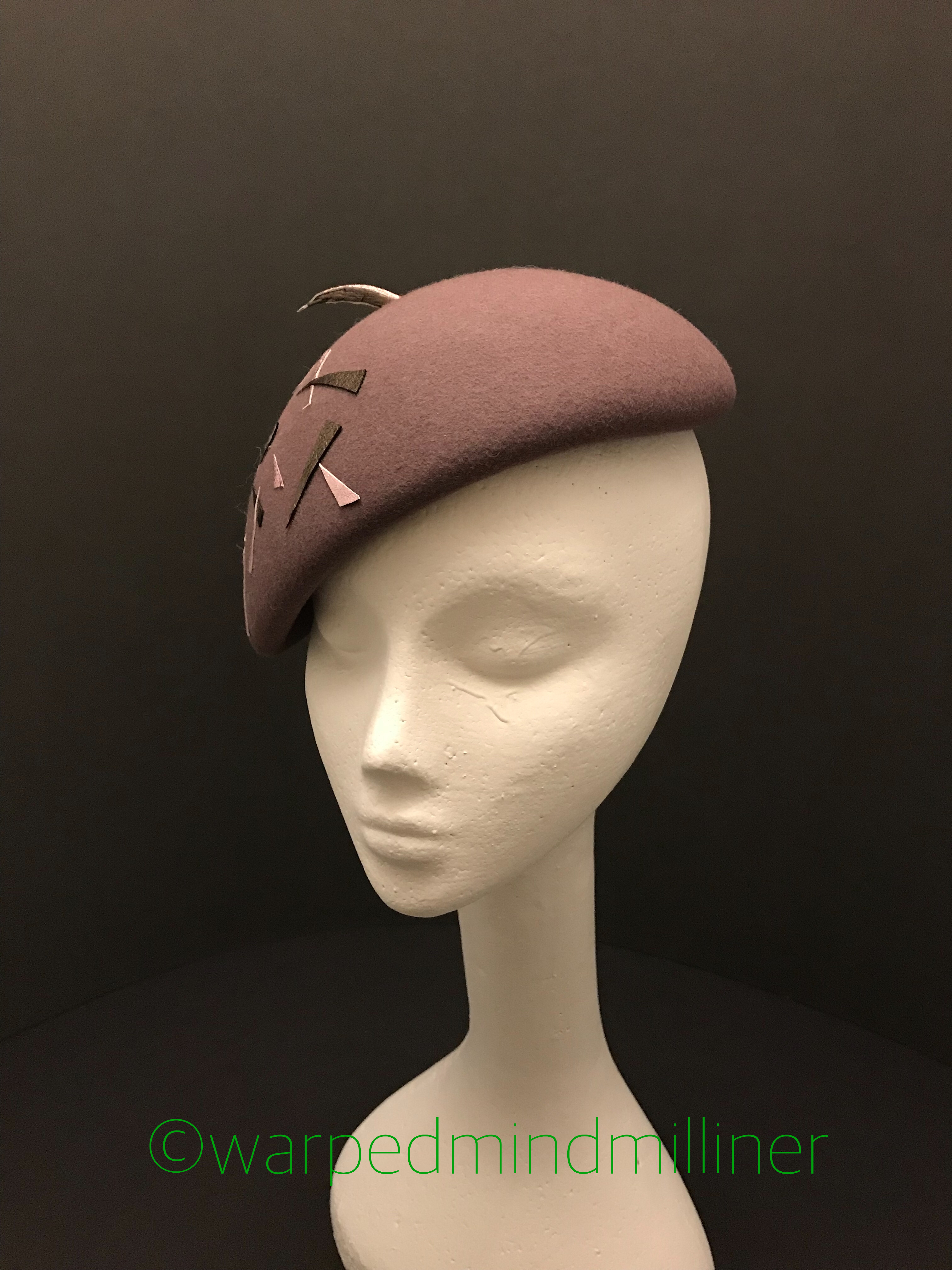 Sparkly beret - Image 4