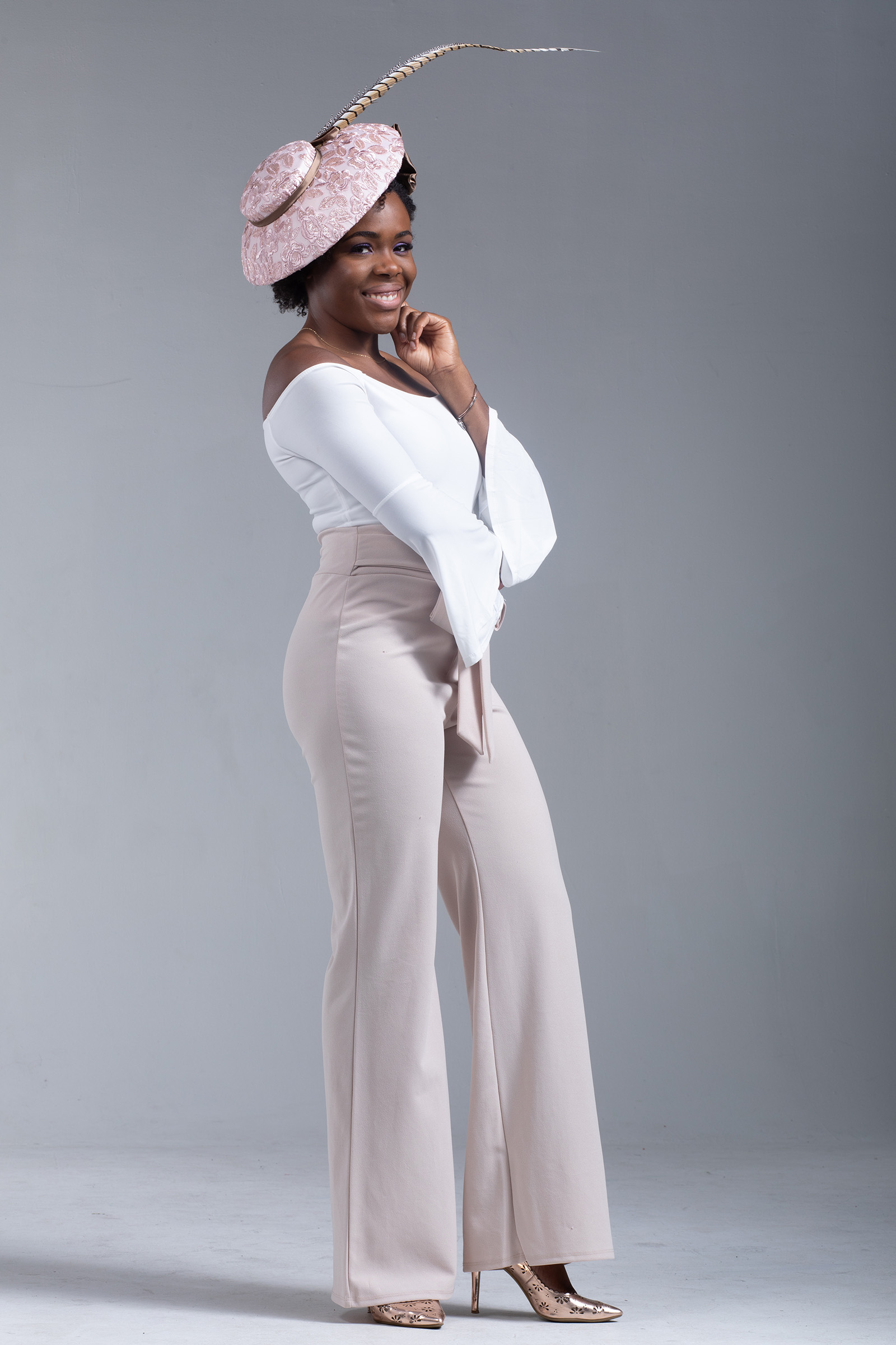 Not So Boring – fascinator - Image 3