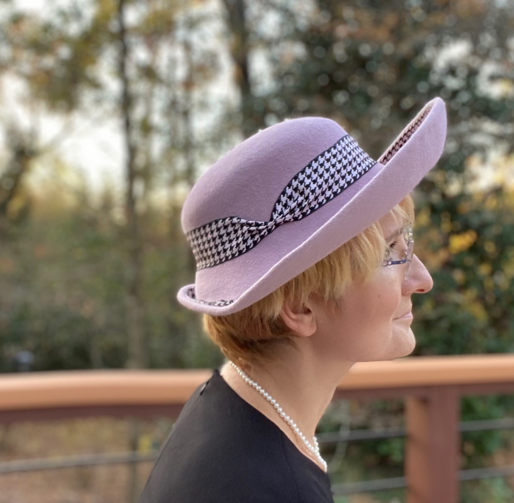 Pink cloche hat - Image 6