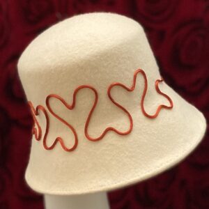 Heart-line Cloche