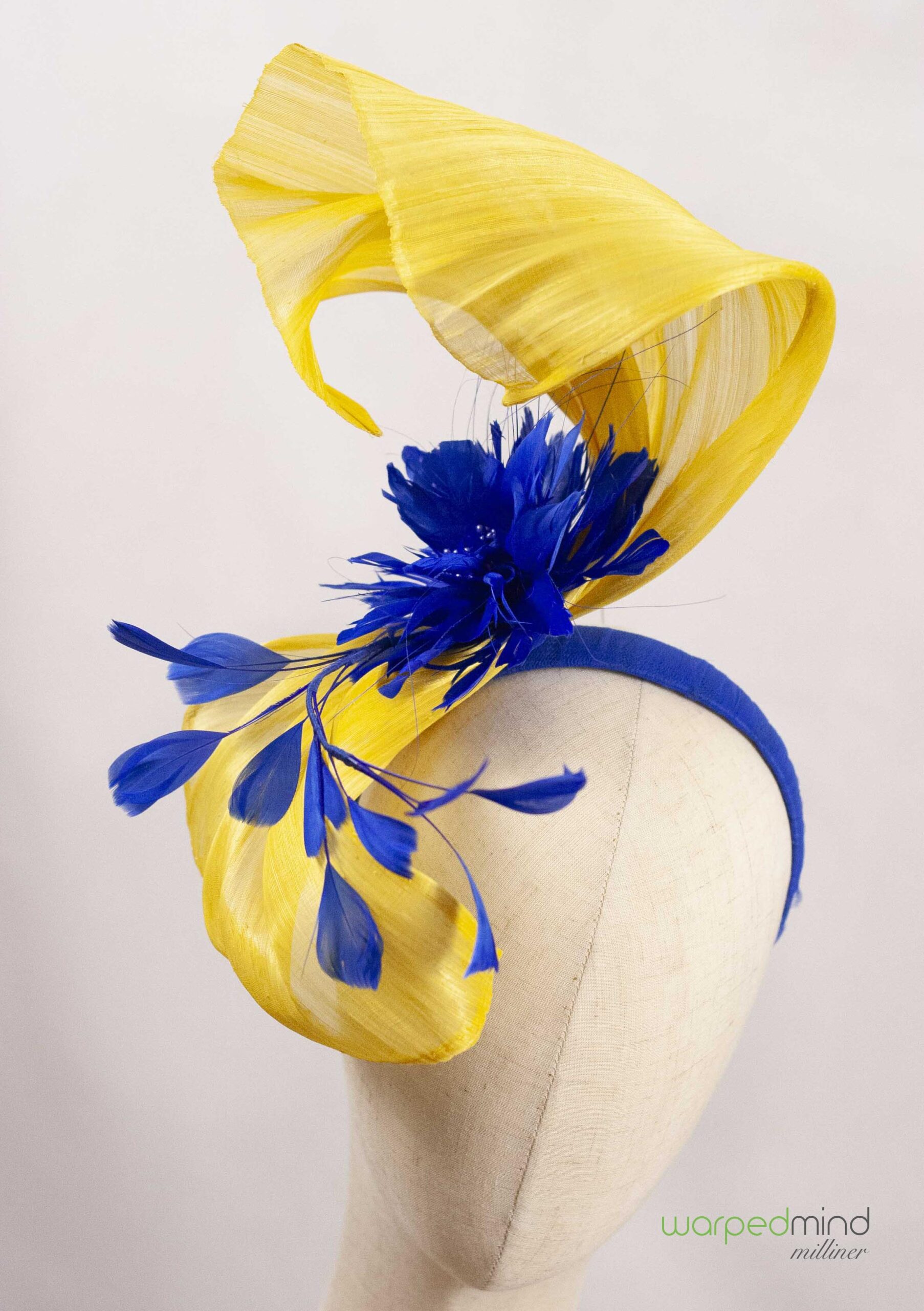 Yellow wave with royal blue fascinator - Image 3