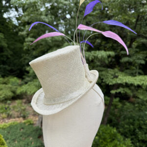 Top hat fascinator in silver cream